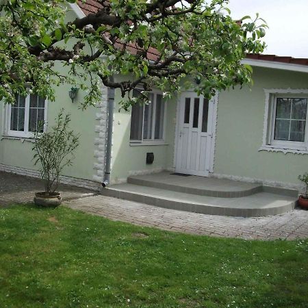 Holiday Home Balatonlelle/Balaton 19117 Zewnętrze zdjęcie